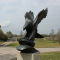 artesanía de metal de fundición de bronce escultura de águila de bronce grande para jardín